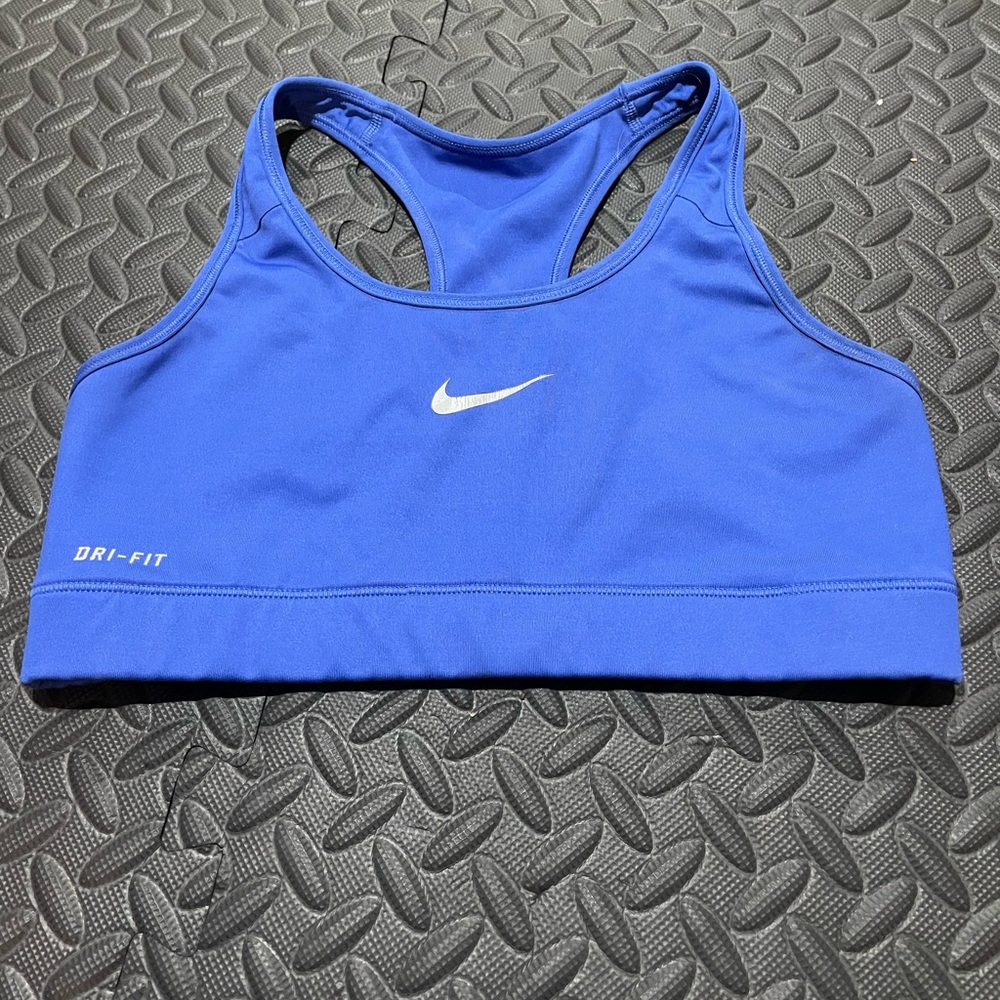 Nike sports bra